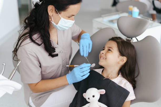 Best Emergency Tooth Extraction in Charlotte Park, FL