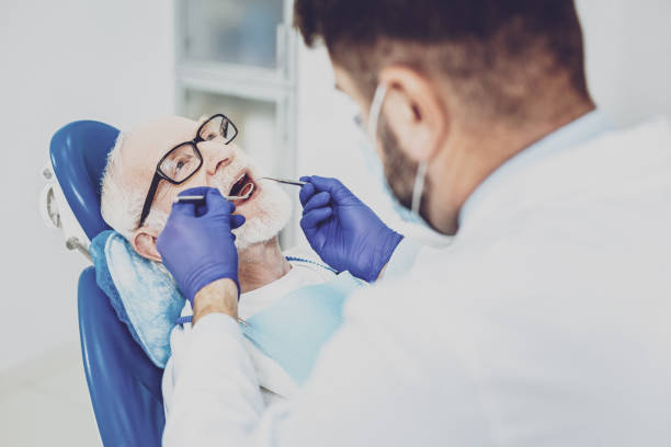 Best Emergency Tooth Extraction in Charlotte Park, FL